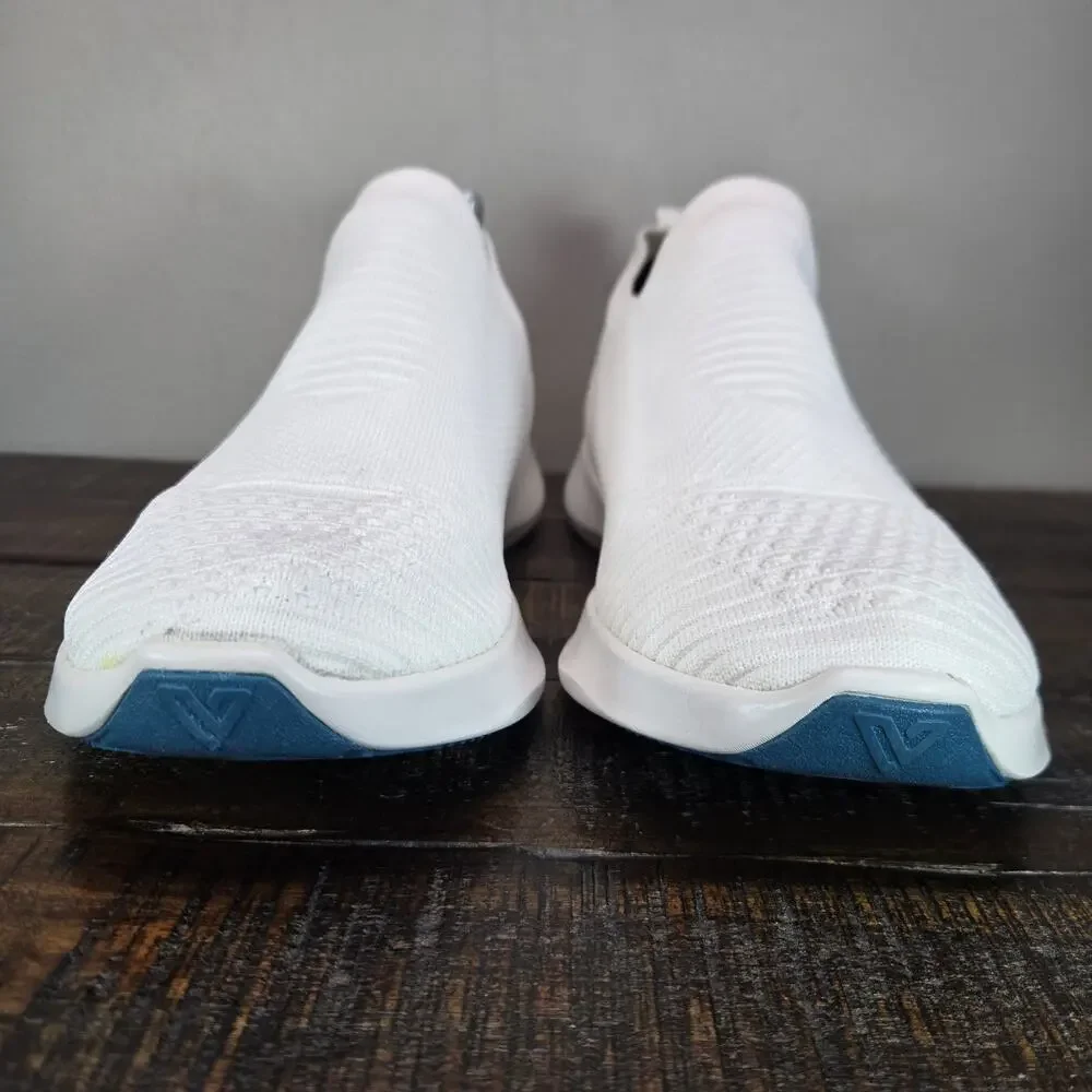 Vessi Everyday Move Slip On Mens Size 10 Waterproof Shoes Sneakers White
